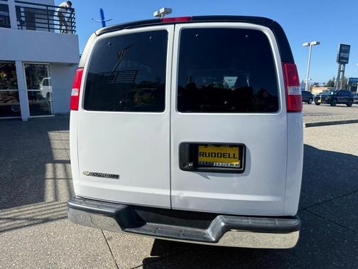 2019 Chevrolet Express 3500 LT