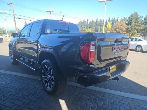 2023 GMC Canyon Denali
