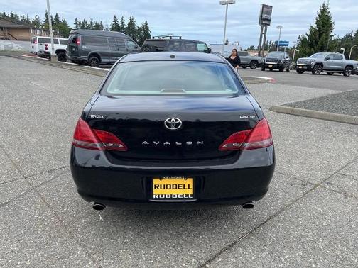 2010 Toyota Avalon Limited