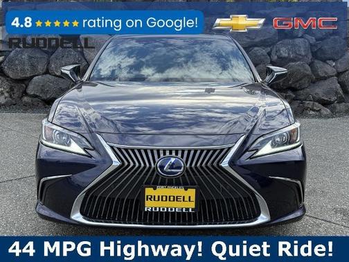 2020 Lexus ES 300h Base