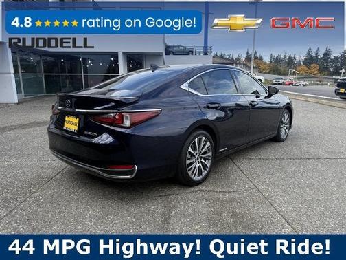 2020 Lexus ES 300h Base