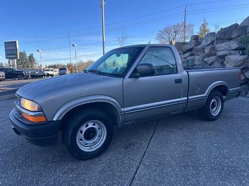 2003 Chevrolet S-10 BASE