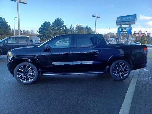 2025 GMC Sierra EV Denali