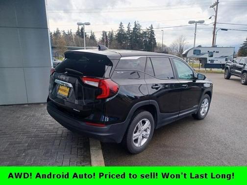 2024 GMC Terrain SLE