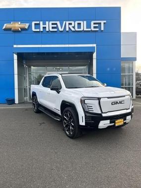 2025 GMC Sierra EV Denali