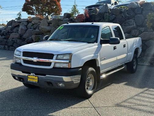 2004 Chevrolet Silverado 2500 LT H/D Crew Cab