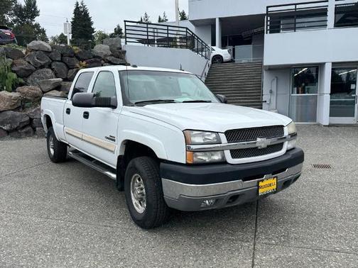 2004 Chevrolet Silverado 2500 LT H/D Crew Cab