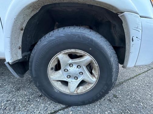 2003 Toyota Tundra SR5