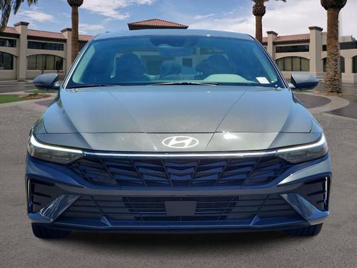 Gray 2025 Hyundai ELANTRA SEL Convenience