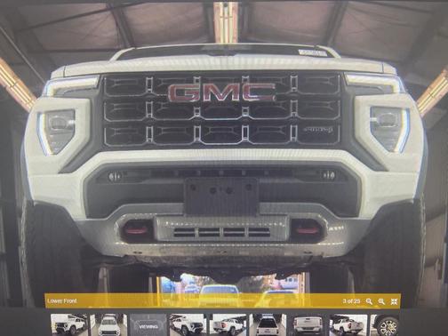 2025 GMC Canyon AT4