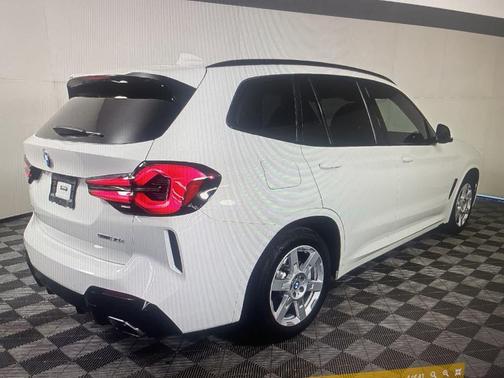 Alpine White 2023 BMW X3 sDrive30i