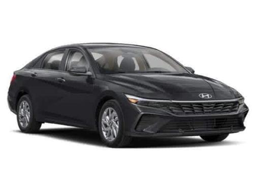 2026 Hyundai ELANTRA SEL