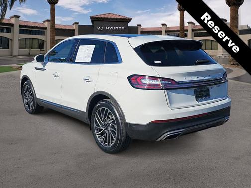 2020 Lincoln Nautilus Reserve