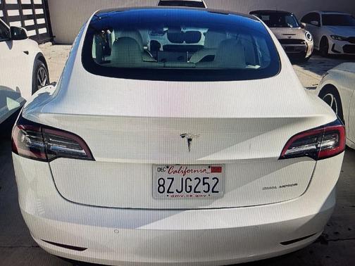 2022 Tesla Model 3 Long Range