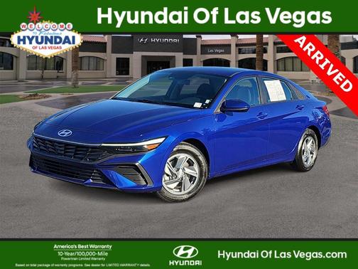 2024 Hyundai ELANTRA SE