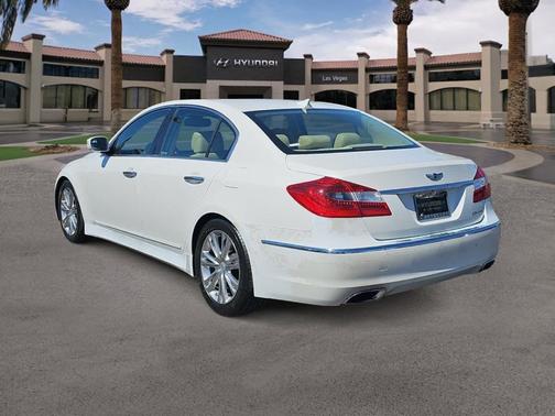 2013 Hyundai Genesis 3.8