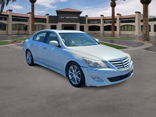 2013 Hyundai Genesis 3.8