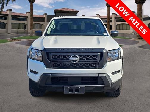 2023 Nissan Frontier S