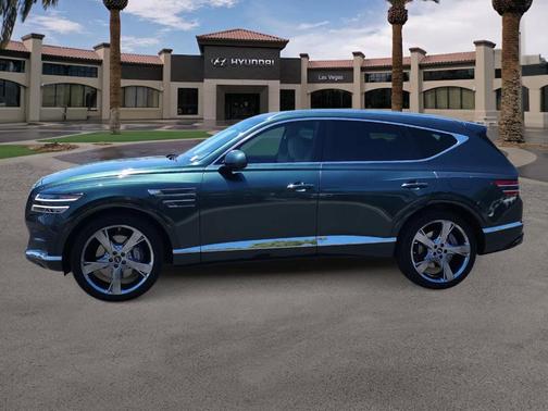 Green 2023 Genesis GV80