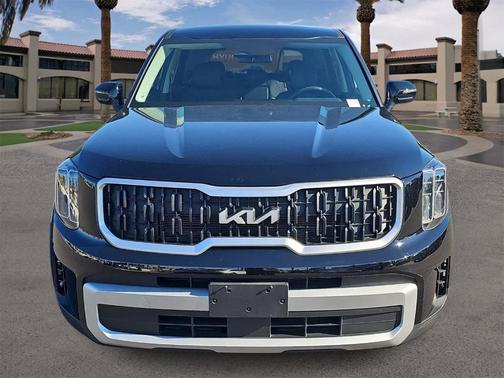 2024 Kia Telluride LX