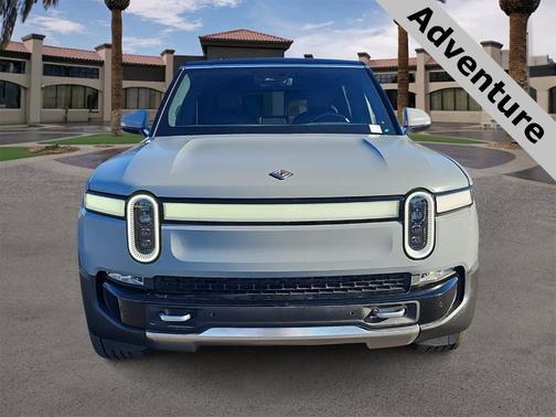 2023 Rivian R1S Adventure Quad Motor Large Pack