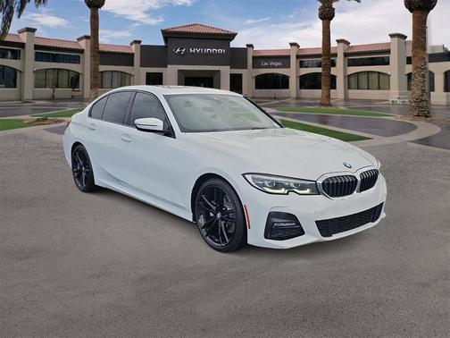 2021 BMW 330 i