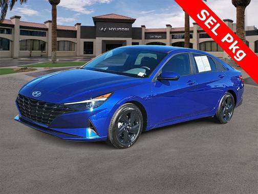 2023 Hyundai ELANTRA SEL