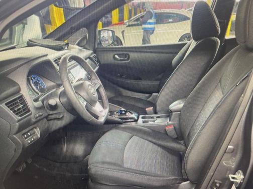 2024 Nissan Leaf SV PLUS