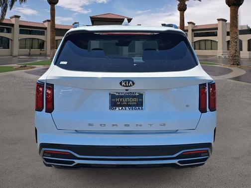 2021 Kia Sorento S