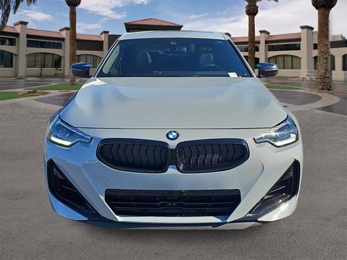 2024 BMW M240 i
