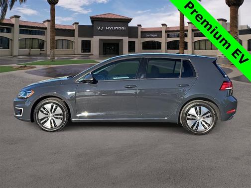 2019 Volkswagen e-Golf SEL Premium