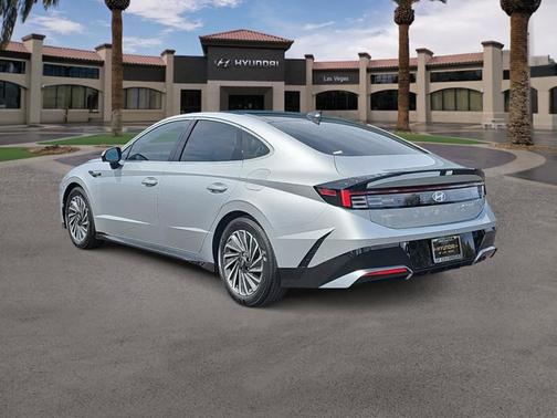 2025 Hyundai SONATA Hybrid Limited