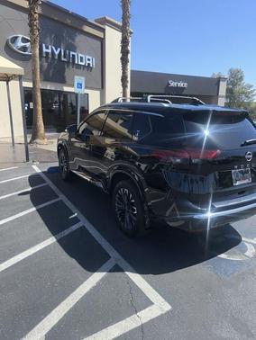Black 2024 Nissan Rogue Platinum