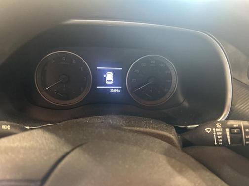 Black Noir Pearl 2021 Hyundai TUCSON SE