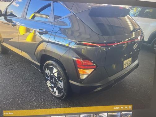2024 Hyundai KONA SEL