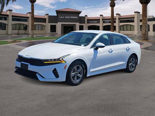 2022 Kia K5 LXS