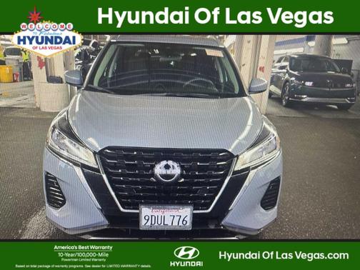 2023 Nissan Kicks SV