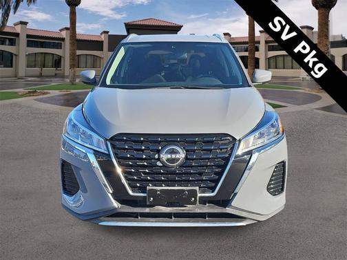 2023 Nissan Kicks SV