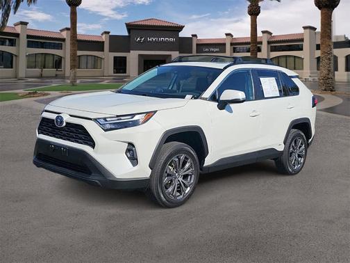 2022 Toyota RAV4 Hybrid XLE Premium