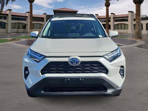 2022 Toyota RAV4 Hybrid XLE Premium