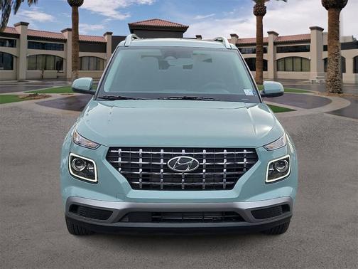 2025 Hyundai VENUE Limited