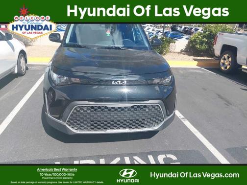 Fusion Orange 2023 Kia Soul LX