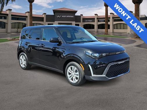 Fusion Orange 2023 Kia Soul LX