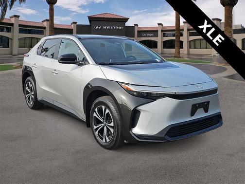 2024 Toyota bZ4X XLE