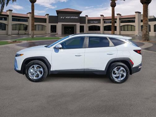 White Pearl 2024 Hyundai TUCSON SEL