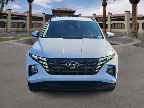 White Pearl 2024 Hyundai TUCSON SEL