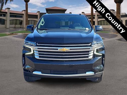 2022 Chevrolet Suburban High Country