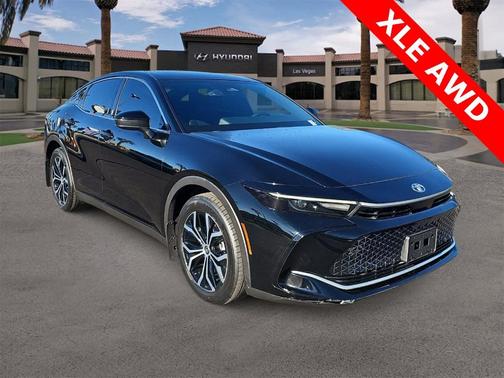 2024 Toyota Crown XLE