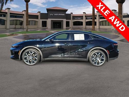 2024 Toyota Crown XLE