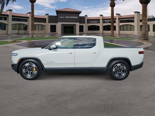 2022 Rivian R1T Adventure Package